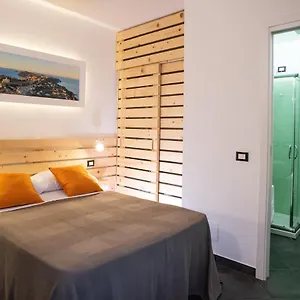 3* לינה וארוחת בוקר Incentro